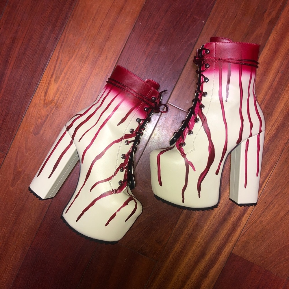 Bloody platform boots ;) 6